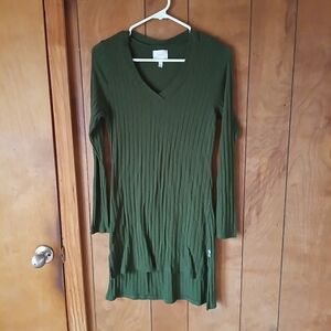 Deletta Women’s Green Ribbed V-Neck Long Sleeve Sweater Top Size Small